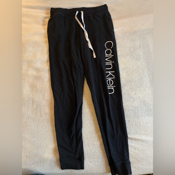 Black Calvin Klein Sweatpants - Picture 1 of 1